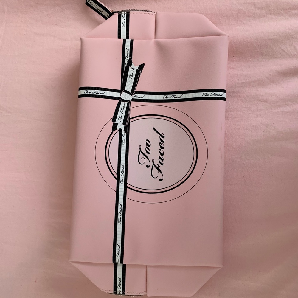 Makeup bag
